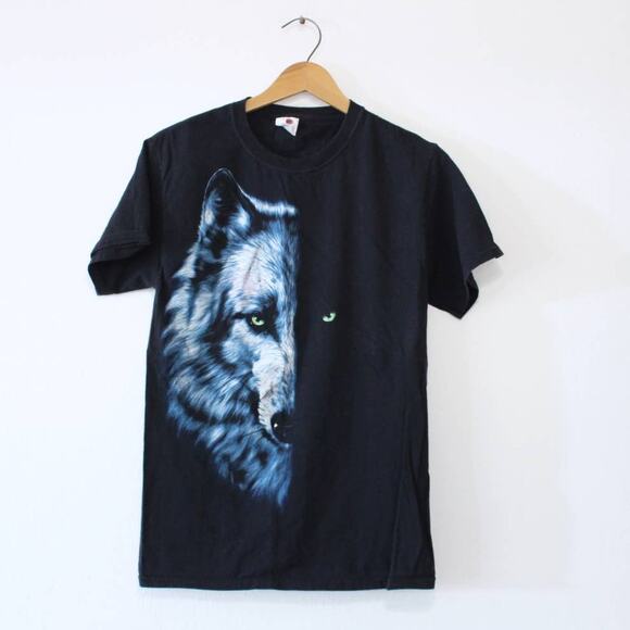 Fruit of the Loom Other - Wolf T Shirt Small